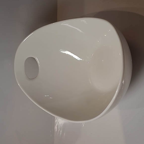 #2)10 strawberry street white porcelain oval serving boat bowl 11"×8"×4".6" - Picture 7 of 7